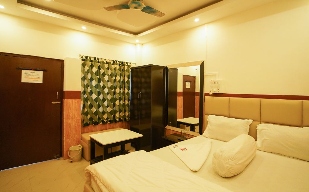 room_img_1